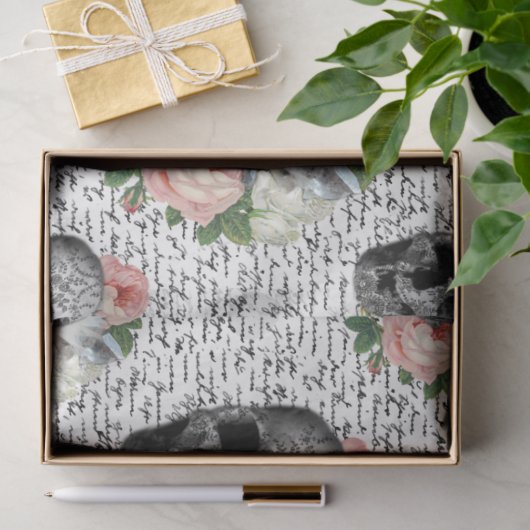Skulls en roze rozen tissuepapier (Geschenk)