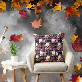Skulls en Violet Flowers op Harlequin Background Kussen