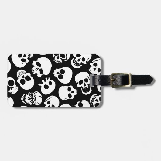 Skulls in Black Background Pattern Bagagelabel (Voorkant horizontaal)