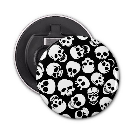 Skulls in Black Background Pattern Button Flesopener (Voorkant)