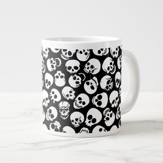 Skulls in Black Background Pattern Grote Koffiekop (Voorkant rechts)