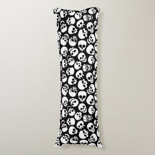 Skulls in Black Background Pattern Lichaamskussen (Voorkant Verticaal)