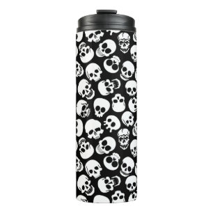 Skulls in Black Background Pattern Thermosbeker