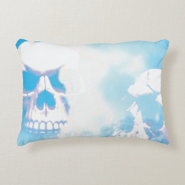 Skulls in de wolken decoratief kussen (Voorkant)
