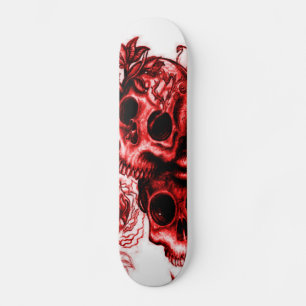 Skulls in Rozen Skateboard