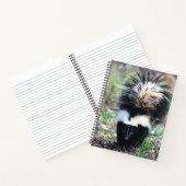 Skunk Black and White Notitieboek (Binnen)