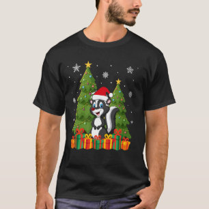 Skunk kerstboom verlicht kerstmuts lelijke kerst t-shirt