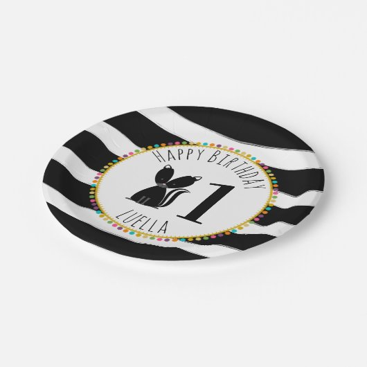 Skunk Pompom Stripes Birthday Papieren Bordje (Gekanteld)