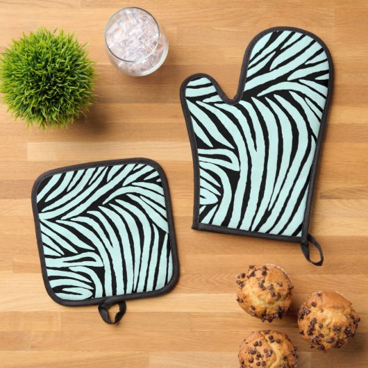 Sky Aqua Blauw Zwart Zebra Print Ovenwant & Pannenlap Set (Top down)