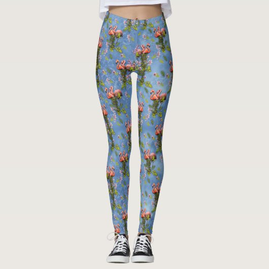 Sky blue cloudy and Flamingo's Repeat Print Leggings (Voorkant)