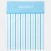 Sky Blue en White Geometric Stripes Naam Fleece Deken (Voorkant)