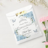 Sky Blue Floral Butterflies Silver Quinceañera 16 Bedankzakje (Gezegeld)
