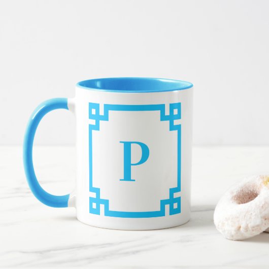 Sky Blue Griekse Key Border Monogram Mok (Met donut)