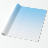 Sky Blue White Ombre Cadeaupapier (Uitgerold)