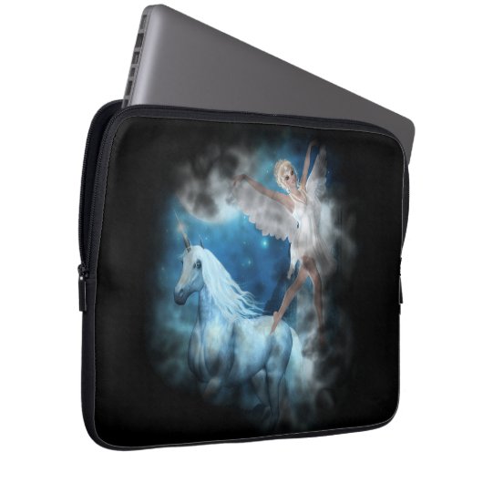 Sky Faerie Asparas en Unicorn Vignette Laptop Sleeve (Voorkant Rechts)