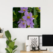 Sky Flower Vine Tropical Paars Floral Poster (Thuiskantoor)
