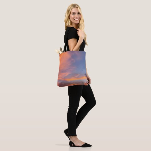 SKY FUSION TOTE BAG (Op model)
