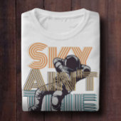 Sky is niet de limiet afbeelding t-shirt
