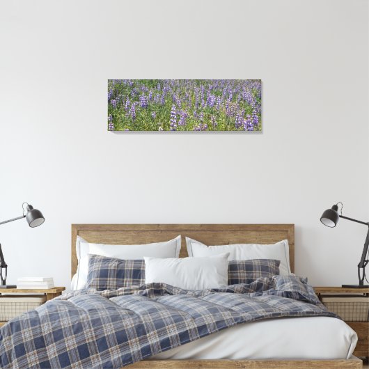 Sky Lupines Canvas Afdruk (Insitu (Slaapkamer))