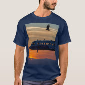 Skybound Shadows - Eagle & Plane Sunset T-shirt (Voorkant)
