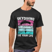 Skydive Tshirt in Retro Kleuren T-shirt voor Skydi (Voorkant)