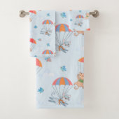 Skydiver Cat Seamless Pattern Bad Handdoek (Insitu)