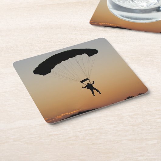 Skydiver Parachute bij Sunset Sky Diver Kartonnen Onderzetters (Schuin)