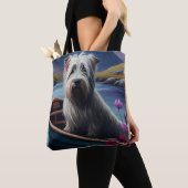 Skye Terrier op een peddel: Een Schilderachtig avo Tote Bag (Dichtbij)