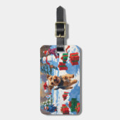 Skye Terrier Rent in de Sneeuw met Kerstmuts Bagagelabel (Voorkant verticaal)