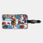 Skye Terrier Rent in de Sneeuw met Kerstmuts Bagagelabel (Achterkant horizontaal)