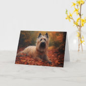Skye Terrier tussen Herfstbladeren Fall Inspireert Kaart (Gele Bloem)