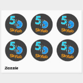 Skylab 50e Jubileum Shirt Ronde Sticker (Vel)