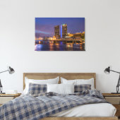 Skyline in Dusk, op de Grote rivier Canvas Afdruk (Insitu (Slaapkamer))