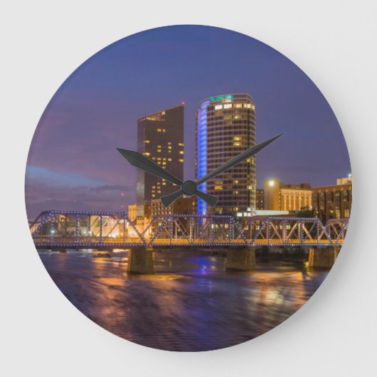 Skyline in Dusk, op de Grote rivier Grote Klok (Voorkant)