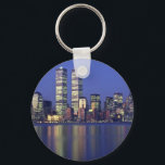 Skyline New York met World Trade Center Sleutelhanger<br><div class="desc">Het gebruik van de NYC skyline is dramatisch,  inclusief de WTC</div>