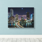 Skyline of Miami city with bridge at night Canvas Afdruk (Insitu (Houten vloer))