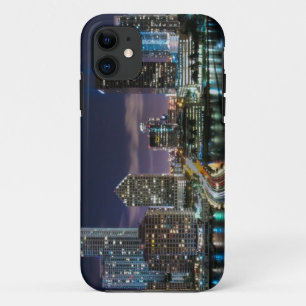 Skyline of Miami city with bridge at night iPhone 11 Hoesje