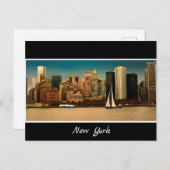 Skyline of New York met White Sailboat op Hudson Briefkaart (Voorkant / Achterkant)