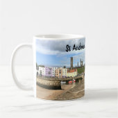Skyline of St Andrews, Fife, Schotland met Pier Koffiemok (Links)