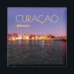 Skyline of Willemstad in Night (aanpasbaar) Magneet<br><div class="desc">Voel vrij om de tekst te schrappen, of het te vervangen door jouw naam, initiaal(s), of wat dan ook (wat u ziet is wat u krijgt). Meer objecten met dit ontwerp: www.zazzle.com/aura2000/willemstadskyline</div>