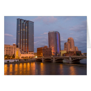 Skyline te Dusk, op de Grote rivier 2