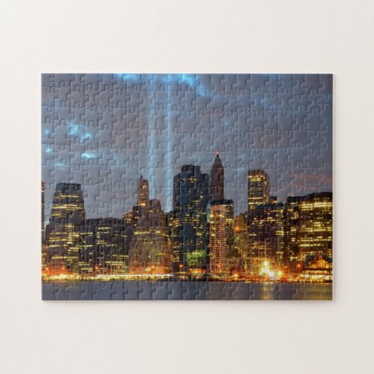 Skyline uitzicht van de stad in de nacht. legpuzzel (Horizontaal)
