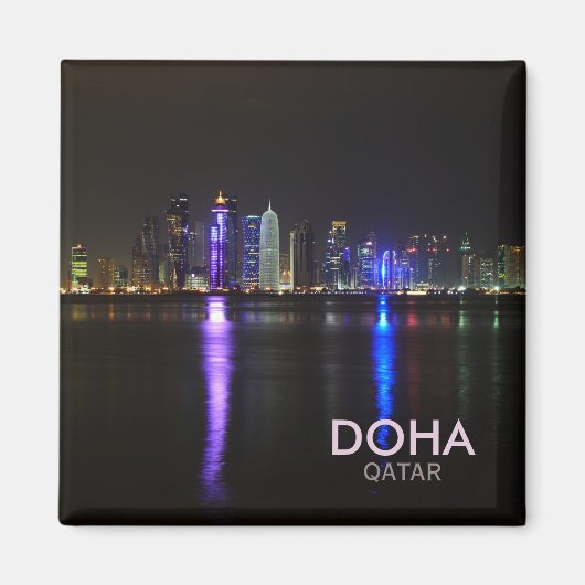Skyline van Doha, Qatar bij nacht vierkante tekstm Magneet (Voorkant)
