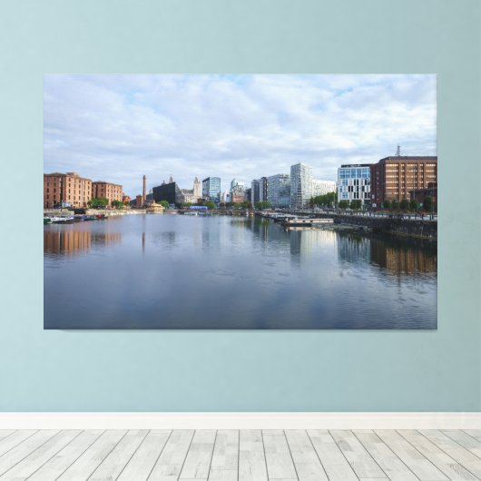 skyline van Liverpool Canvas Afdruk (Insitu (Houten vloer))