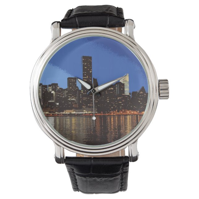 Skyline van New York 's nachts... Horloge (Voorkant)