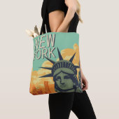 skyline van New York Vrijheidsbeeld Tote Bag (Dichtbij)