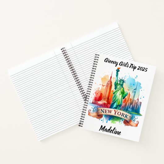 Skyline van NYC met het Vrijheidsbeeld Notitieboek (Binnen)