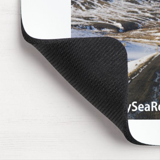 SkySeaRoadSnow - Muismat (Hoek)