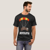 Skysloth Parachuting Skydiving Sloth  T-shirt (Voorkant volledig)