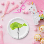 Sla blad op een vork papieren bordje (Feest)